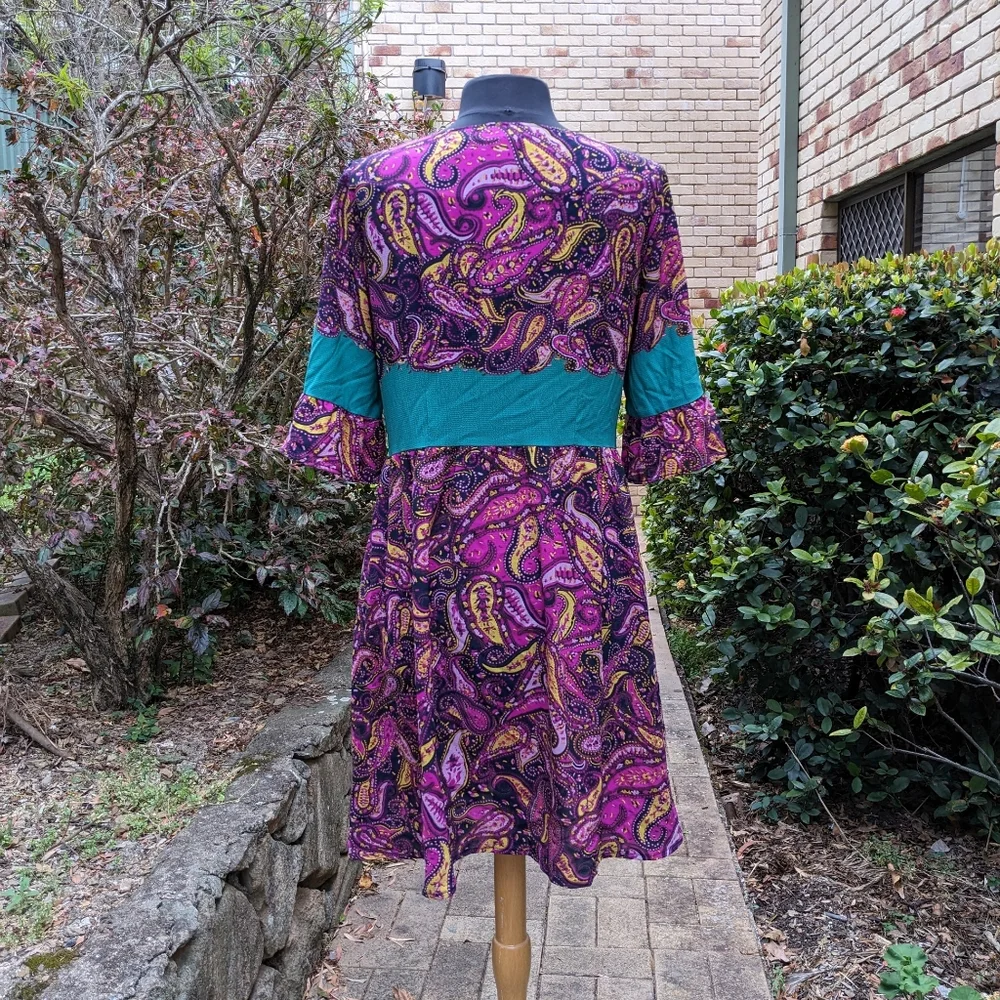 2/12 Leona Edmiston Frocks paisley dress - Picture 3 of 6